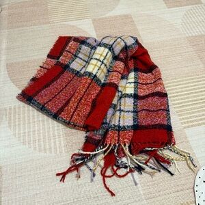 Aerie Winter Plaid Red Purple Oversized Chunky Cozy Blanket Fringe Scarf EUC